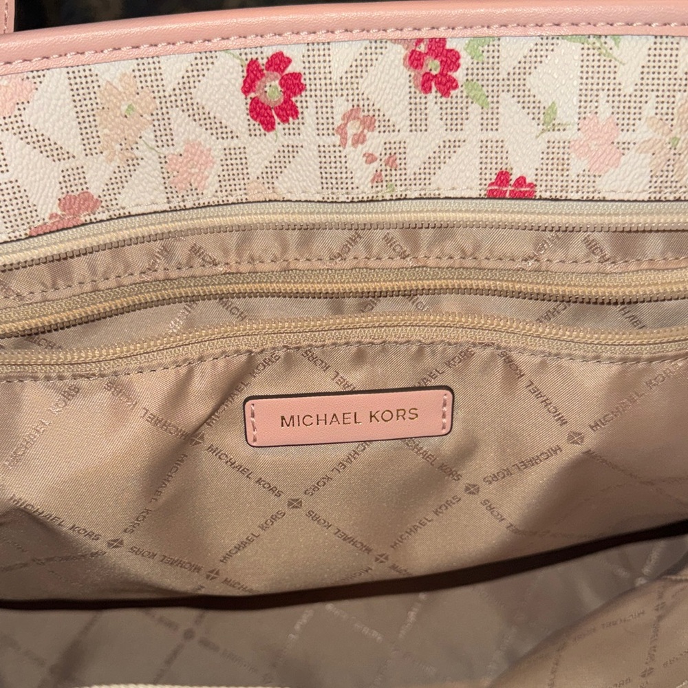 Michael Kors Pink Floral Tote Bag - Picture 5 of 9